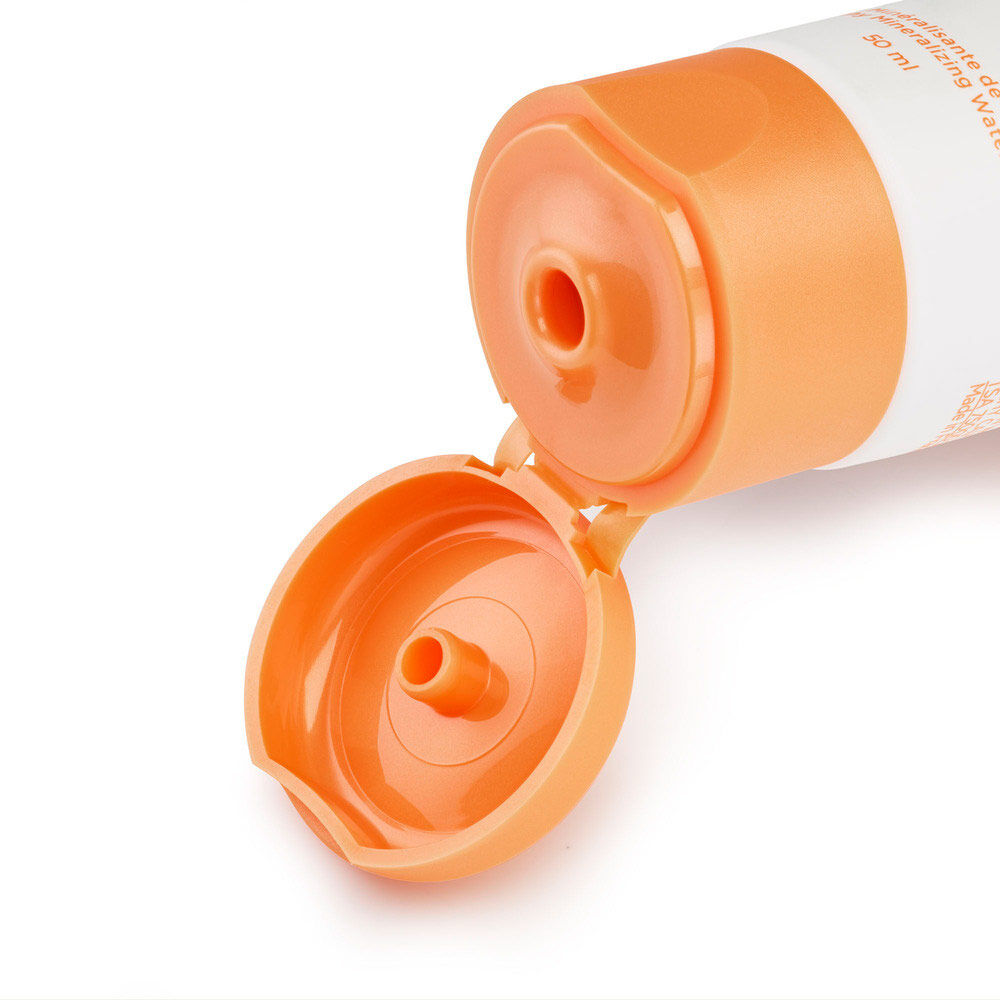 Protector-Solar-Ideal-Soleil-Vichy-Spf-50+-Antimanchas-Color-3-En-1Tubo-X-50mL-imagen-5