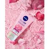 Gel-Limpiador-Facial-Nivea-Roses-Frasco-150-ml-imagen-4