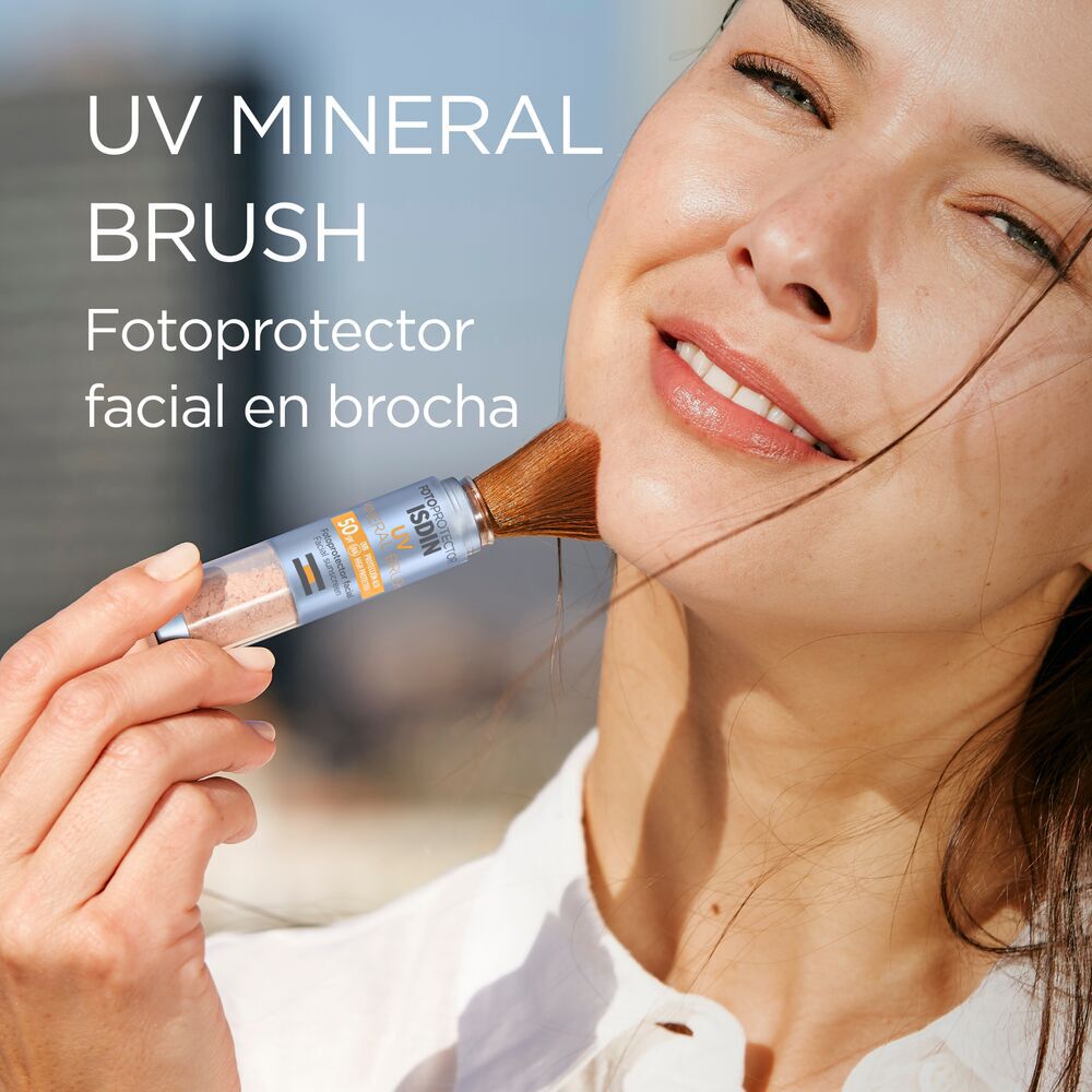 Fotoprotector-Isdin-Polvo-Uv-Mineral-Brush-Spf50+-Frasco-X-2Gr-imagen-2