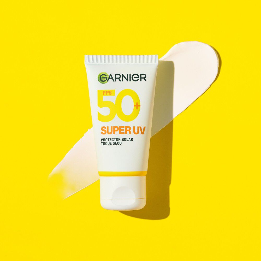 Protector-Solar-Garnier-Anti-Manchas-Toque-Seco-Fps-50+-Tubo-40Gr-imagen-2