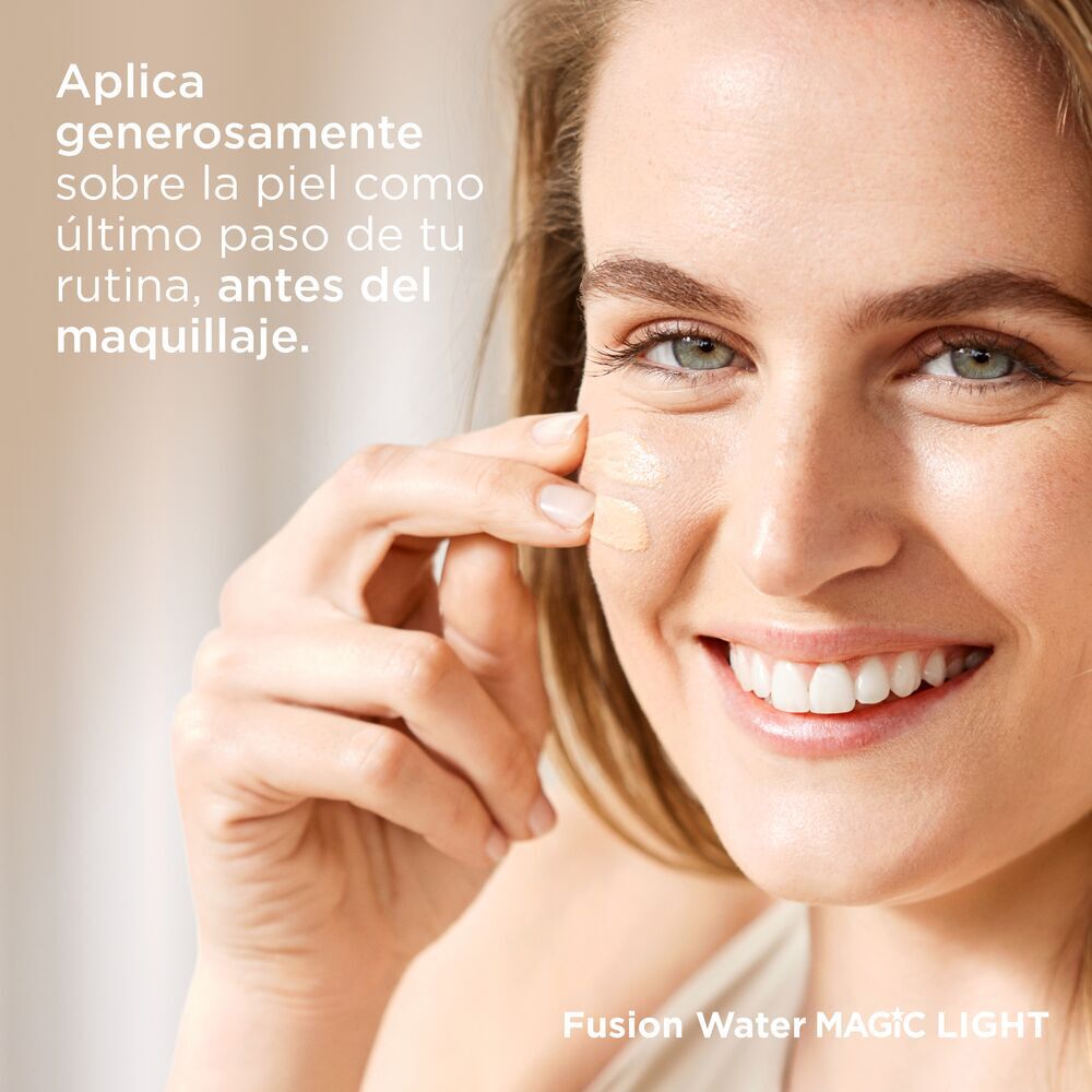 Fotoprotector-Isdin-Fusion-Water-Color-Light-Spf50-Frasco-X-50Ml--imagen-4