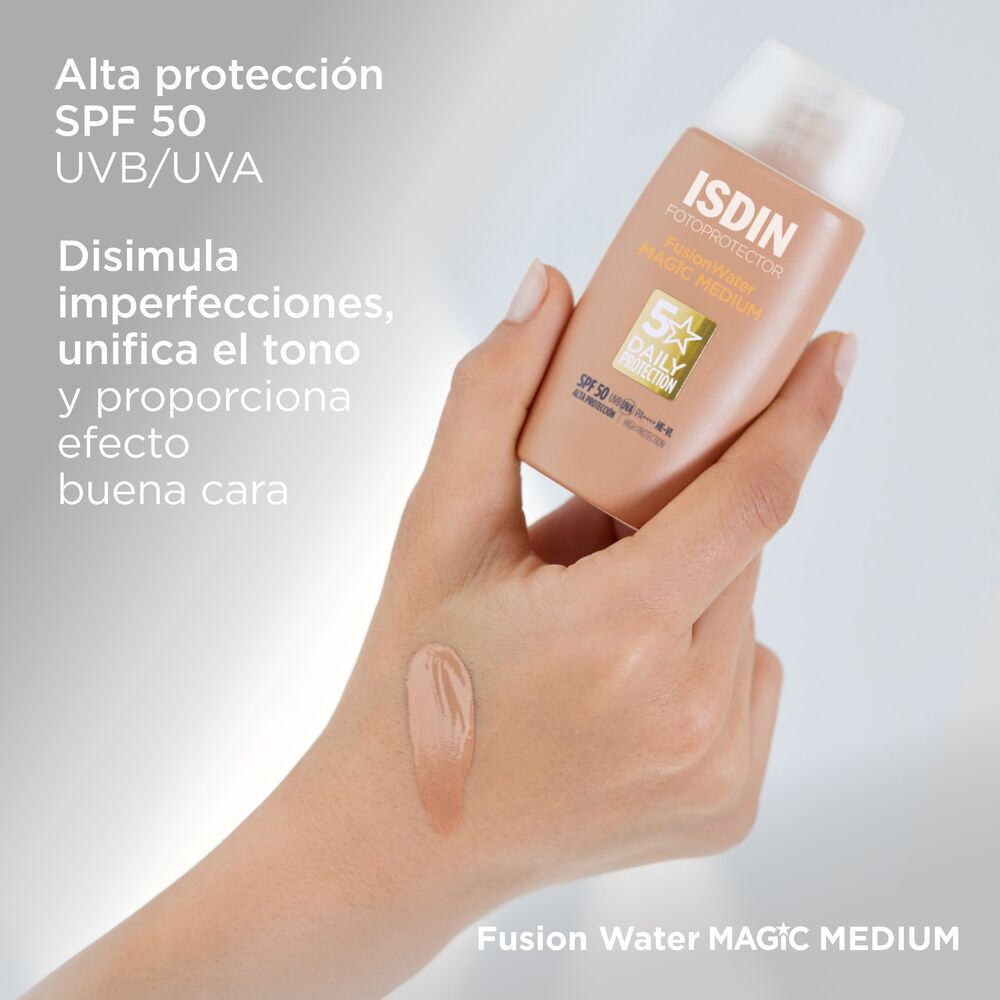 Fotoprotector-Isdin-Fusion-Water-Color-Medium-SPF-50+-Frasco-X-50mL-imagen-3