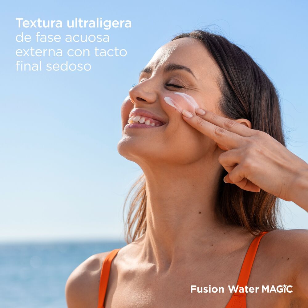 Fotoprotector-Isdin-Fusion-Water-Magic-Frasco-X-50Ml-imagen-5