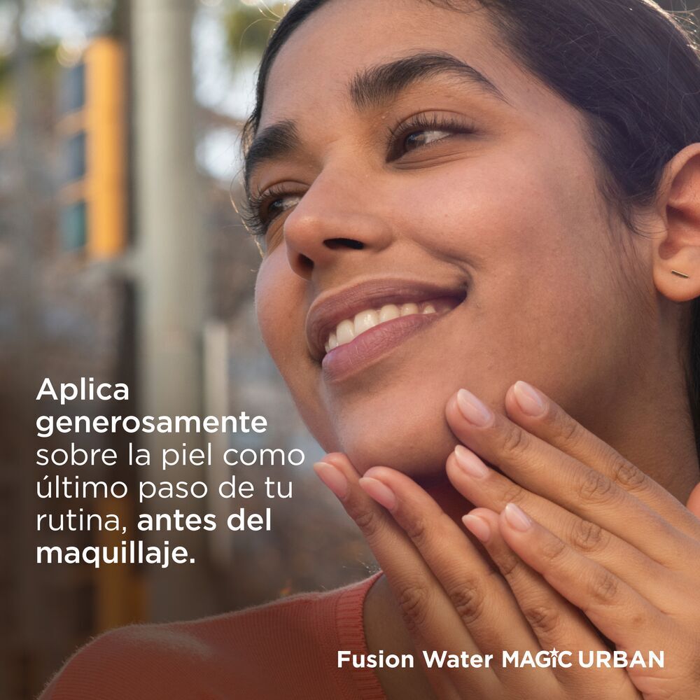Fotoprotector-Isdin-Fusion-Water-Urban-SPF30-Frasco-X-50mL-imagen-3