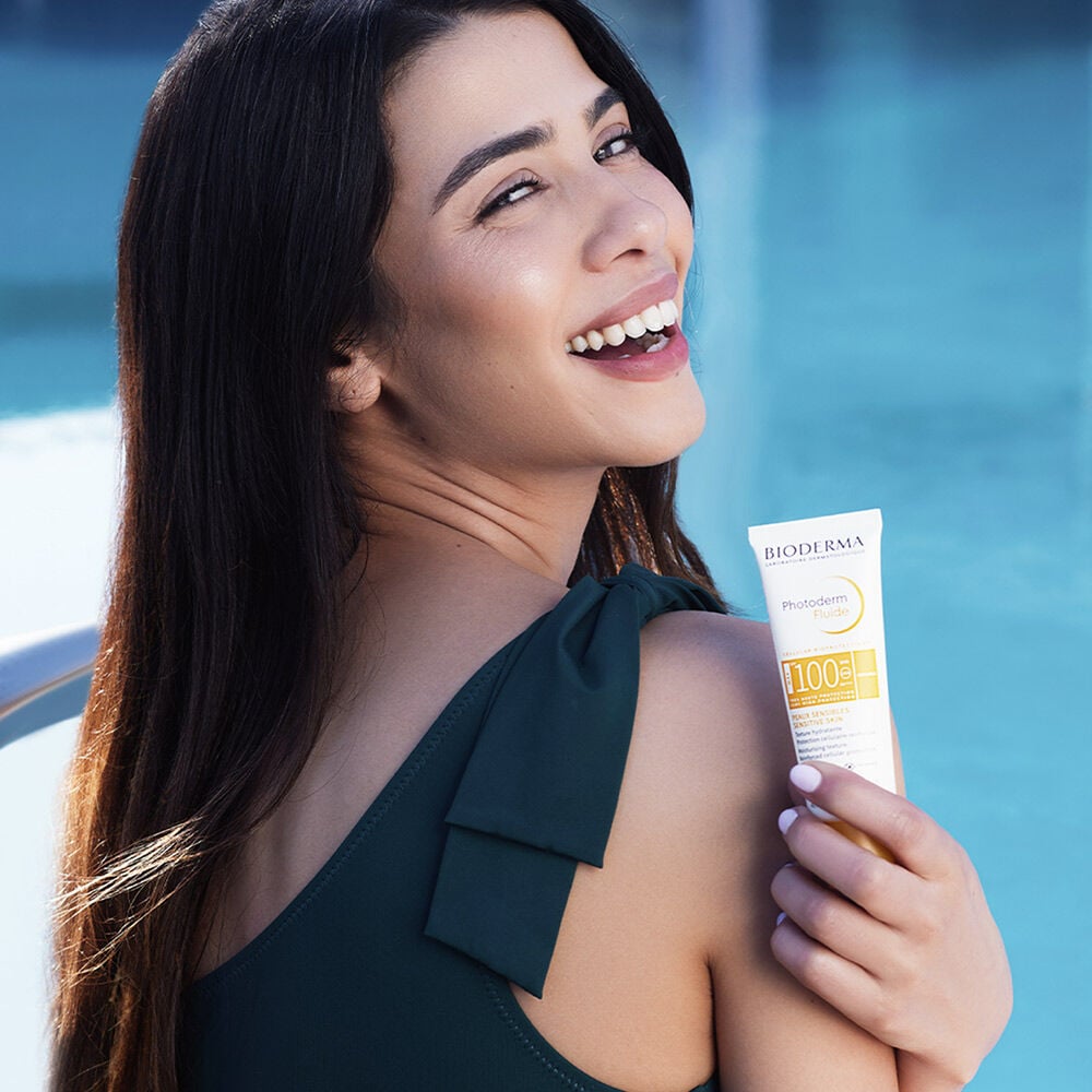 Bioderma-Photoderm-Fluide-Max-SPF-100-Invisible-protección-extrema-imagen-2