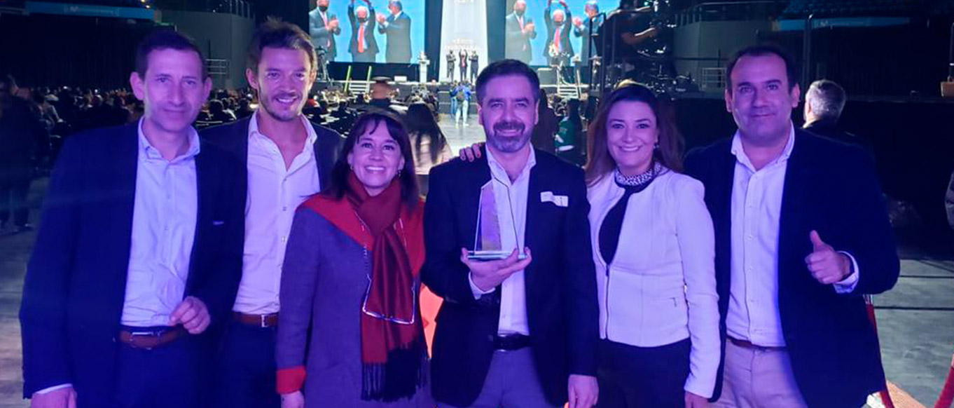 Gonzalo Durán Jiles, presidente de Cruz Verde es galardonado como Gerente del año por Fenalco